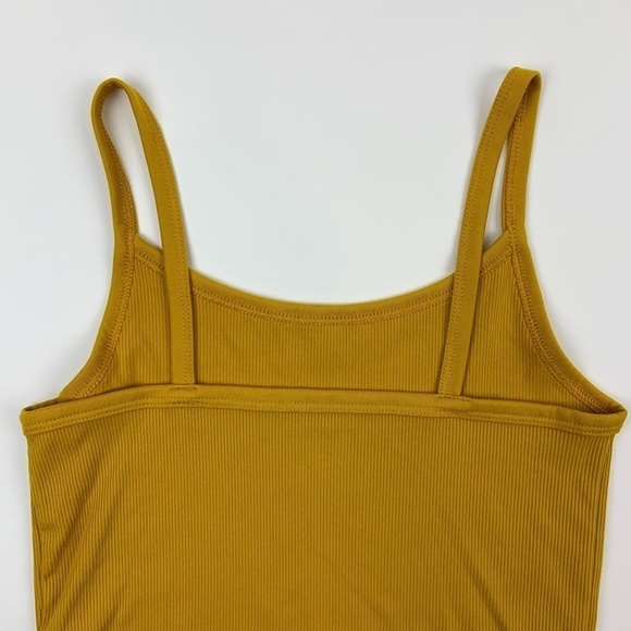 No Boundaries Tank Top Womens Medium Round Neck Thin Straps Yellow - Picture 6 of 7